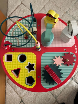 Janob activity table like new