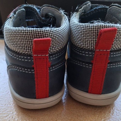 Pablosky blue boys shoes size 22 used