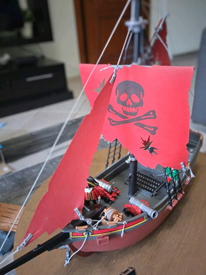 Playmobil 3900 Red Corsair pirate ship used