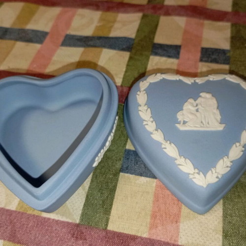 Jasperware Heart Jewelry Box new by Wedgwood
