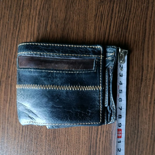 Levi's men's leather wallet used, black