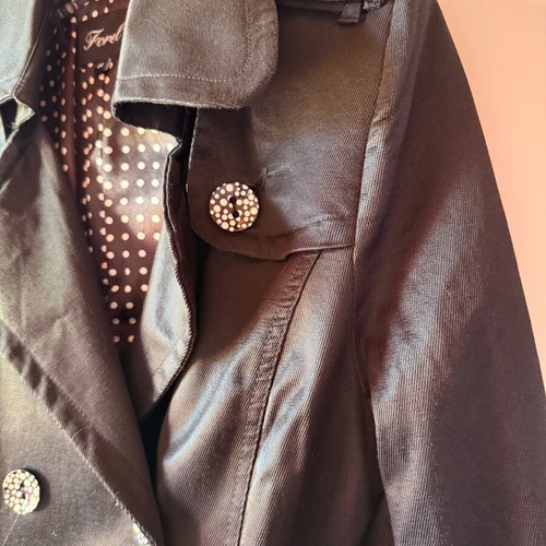 Forel trench coat black with black and white buttons size 44 small like new