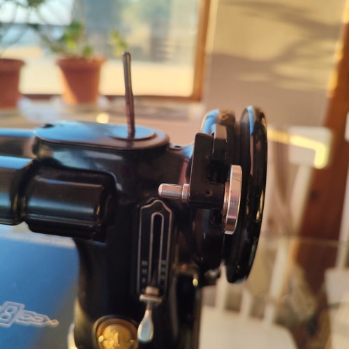 Singer Featherweight 221 sewing machine