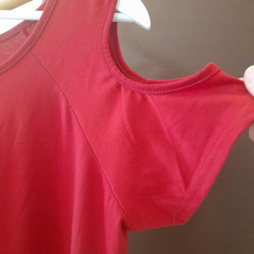 Plus size blouse short sleeve with open shoulders like new, red 5XL