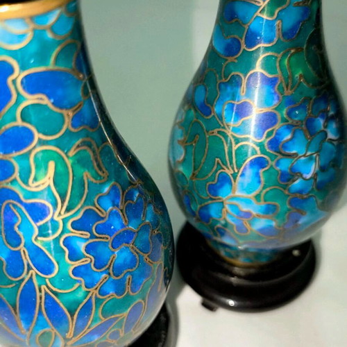 Pair of Vintage Chinese Cloisonné Vases like new, handmade enamel & bronze