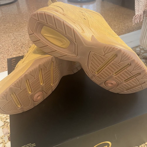 Nike Monarch athletic shoes size 47.5, gold