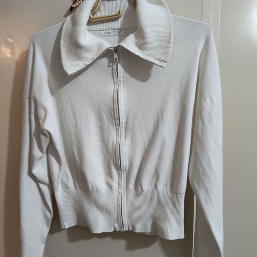Oysho women's white cardigan like new