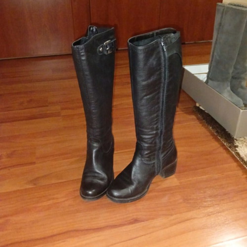 Bournazos tall leather boots like new size 37 black