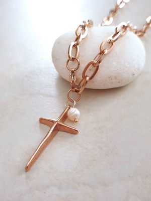 Cross women's rosary necklace with natural pearl on rose gold steel chain, new