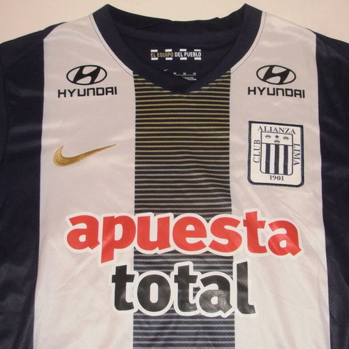 Club Alianza Lima Jersey like new, official replica, size Medium