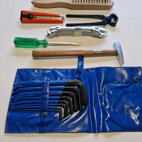 19-piece tool set for 8.9€!!