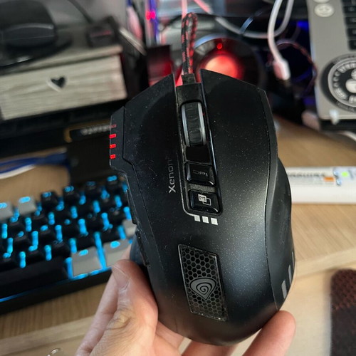 Computer mouse like new with speed adjustment and browser button
