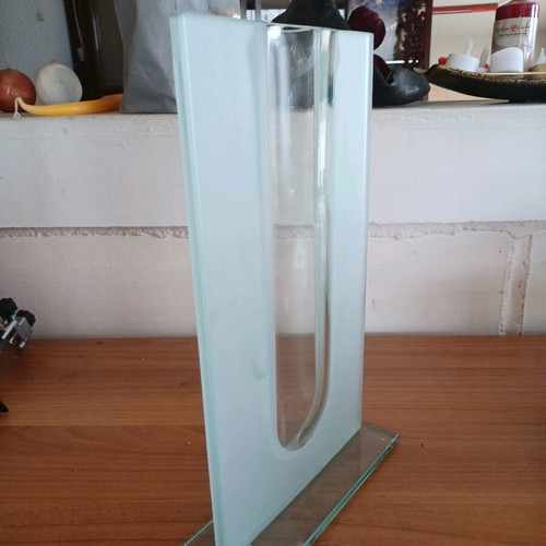 Modern vase like new