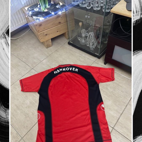 Vintage Hannover 96 2003/04 home football shirt like new