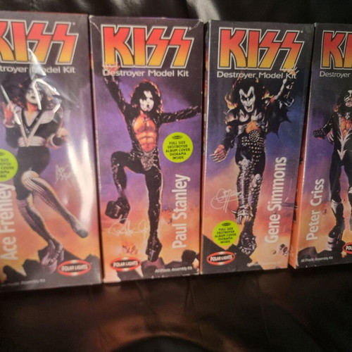 KISS Destroyer model kits set of 4, like new