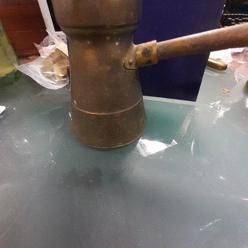 Electric brass briki used with wooden handle