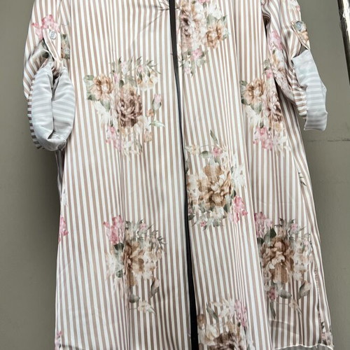 Satin tunic one size, new, airy with floral stripes