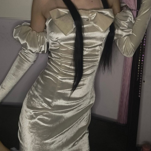 Alien Stage Sua cosplay dress with styled wig like new, size S