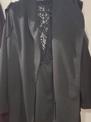 Honey jacket like new, black, size XXL