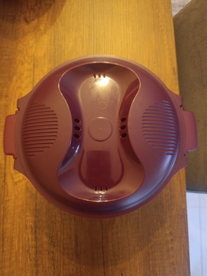 Tupperware rice microwave cooker 2.2 L