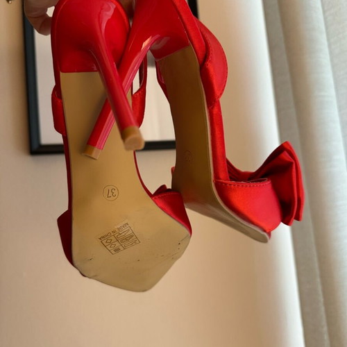 Bow sandals new, red satin size 37