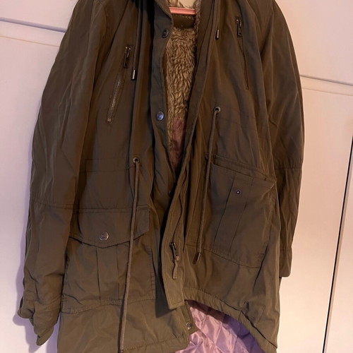Aeropostale parka jacket khaki with fur, size XL like new