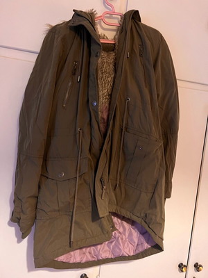 Aeropostale parka jacket khaki with fur, size XL like new