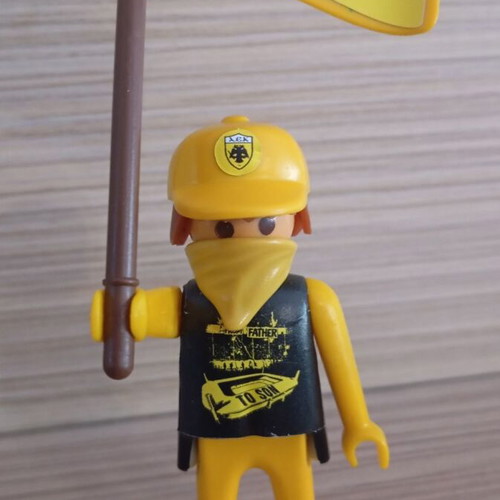 Playmobil AEK Fan Figure like new with team flag