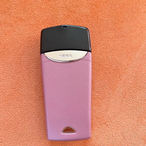 Nokia 8310 like new, pink