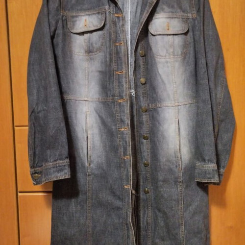Long denim trench coat used, faded style, size M
