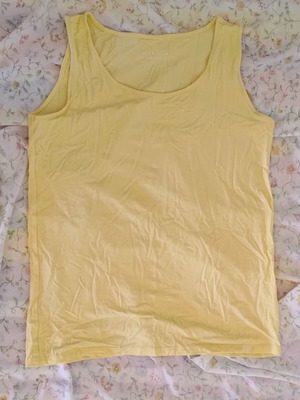 Betty Barclay yellow sleeveless top like new, size S