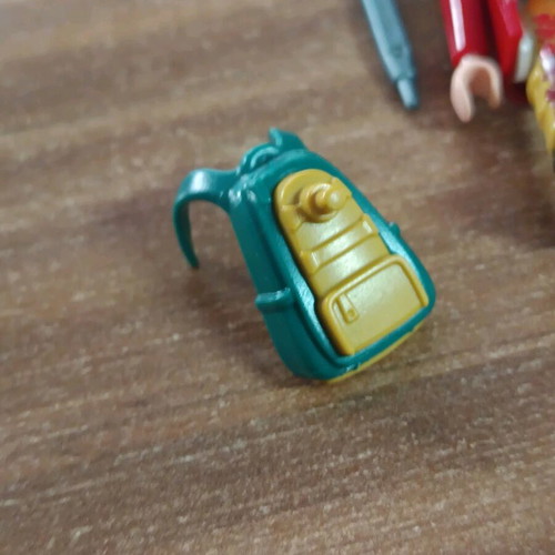 Playmobil explorer like new with backpack, pickaxe and helmet