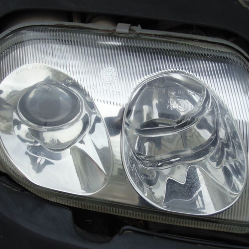 Alfa Romeo GTV Twin Spark 2.0 2002 Front Headlights like new