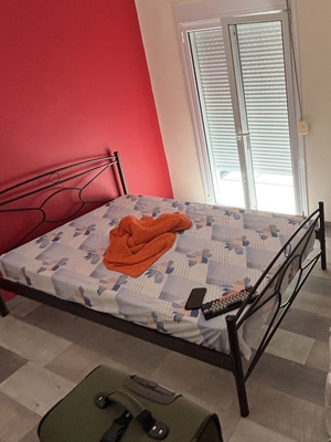 Iron bed frame 120x200 without mattress