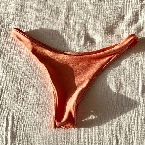 Bikini bottom peach high cut Brazil size L new