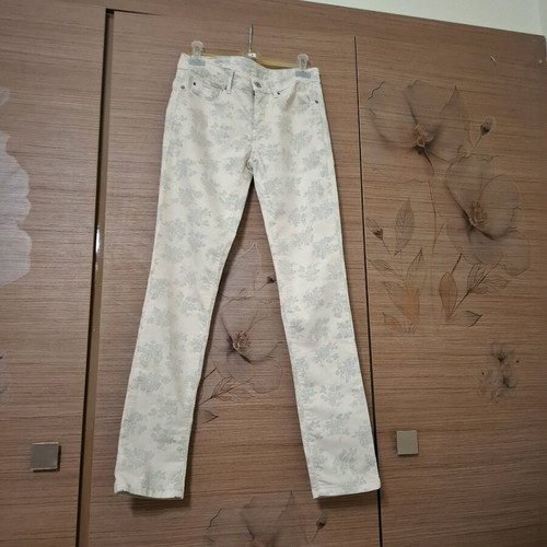 Esprit Denim 5-pocket women's pants beige with grey flowers like new