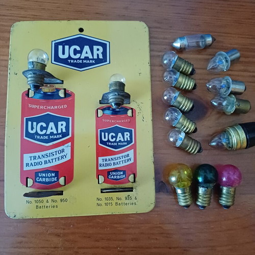 Vintage Metal UCAR Battery Tester Stand like new