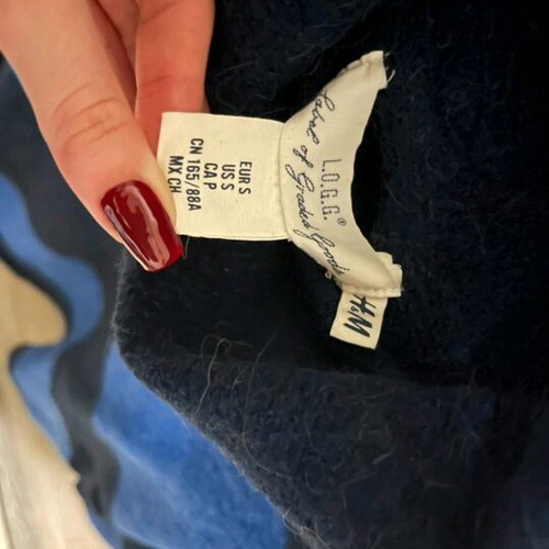 H&M sweater like new, blue and black with turtleneck