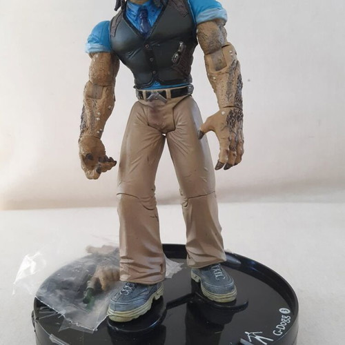 Set of 4 horror electronic game figures used