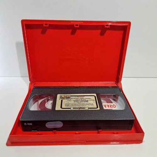 Clifford VHS used, comedy with subtitles
