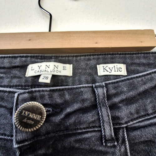 Lynne jeans like new, high waist, black and grey, size 28