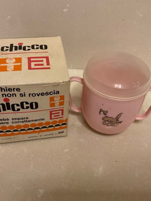 Παιδικό ποτήρι Chicco vintage 60s μεταχειρισμένο, μη ανατρέπομενο, στη συσκευασία του