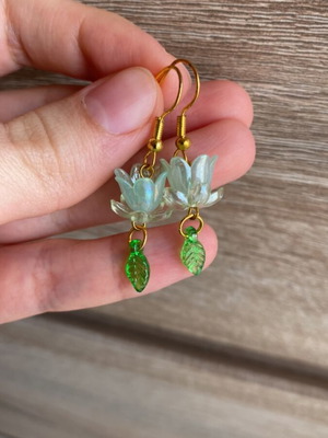 Handmade green earrings inspired by Barbie fairytopia