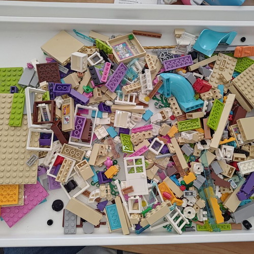 Lego Friendship House Friends 41340 like new without extra pieces