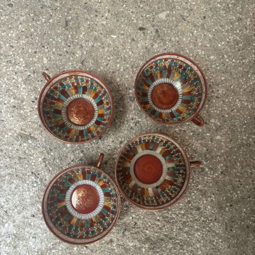 Tea cups set of 4 used vintage and antique