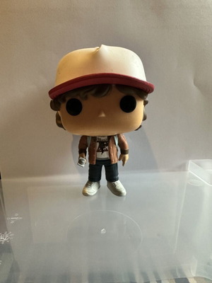 Funko Pop! Stranger Things Dustin 424 σαν καινούργιο χωρίς κουτί
