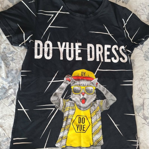 Boys' black T-shirt size S, age 12-13