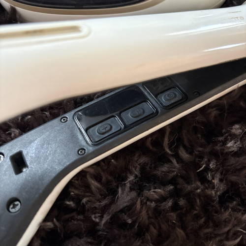 L’Oréal SteamPod 3 hair straightener used
