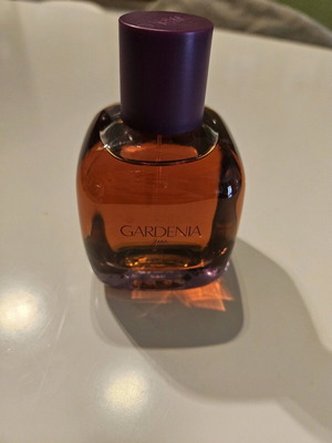 Gardenia Zara perfume 30ml like new