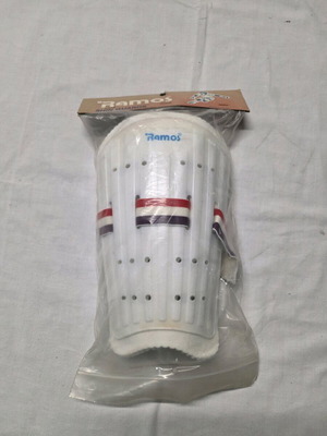 Επικαλαμίδες ποδοσφαίρου ενηλίκων Ramos καινούργιο